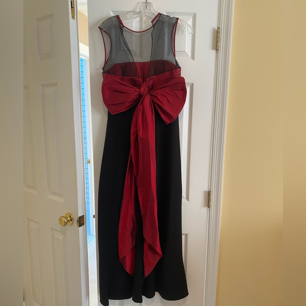 Black and red gown with bow